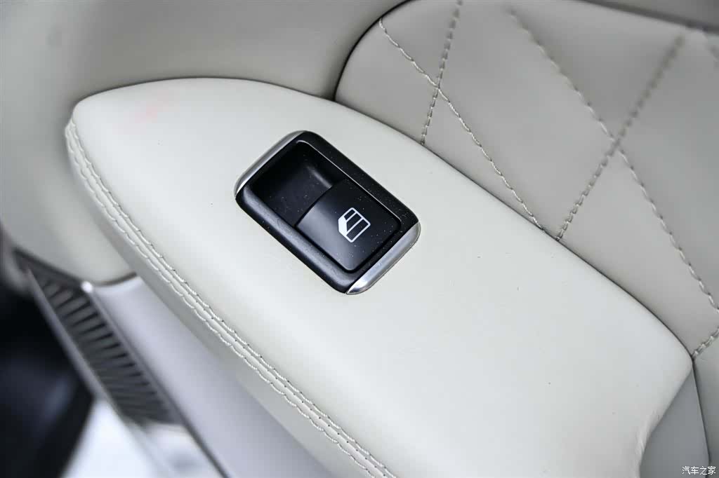 Mercedes-Benz GL-Class, 2015 25