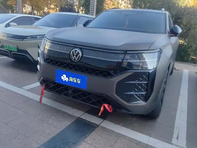 Volkswagen Teramont 2025 — купить из Китая под заказ