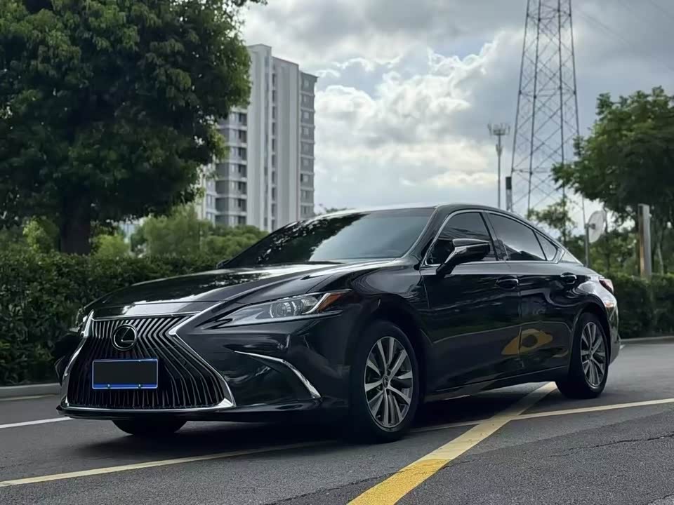 Lexus ES Lexus ES