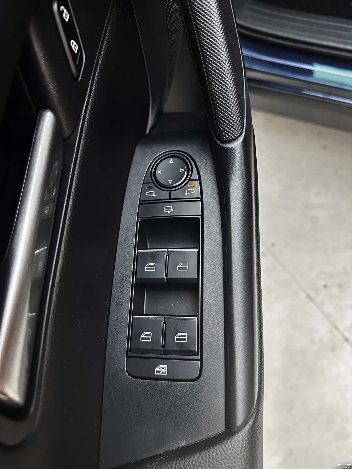 Mazda CX-50, 2023 12