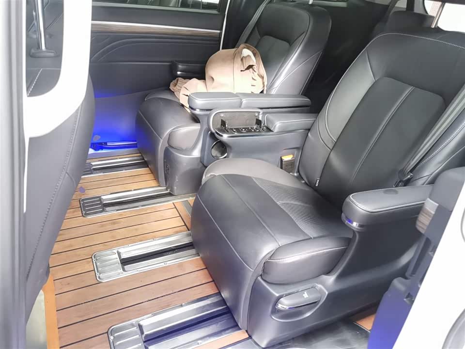 Trumpchi Trumpchi M8