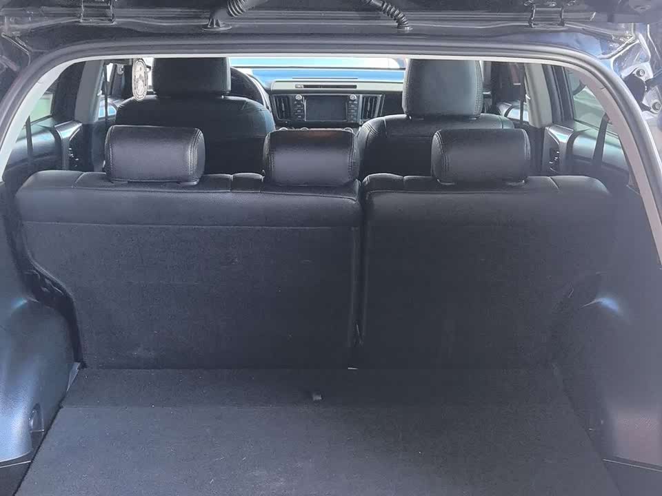 Toyota RAV4 Rongfang