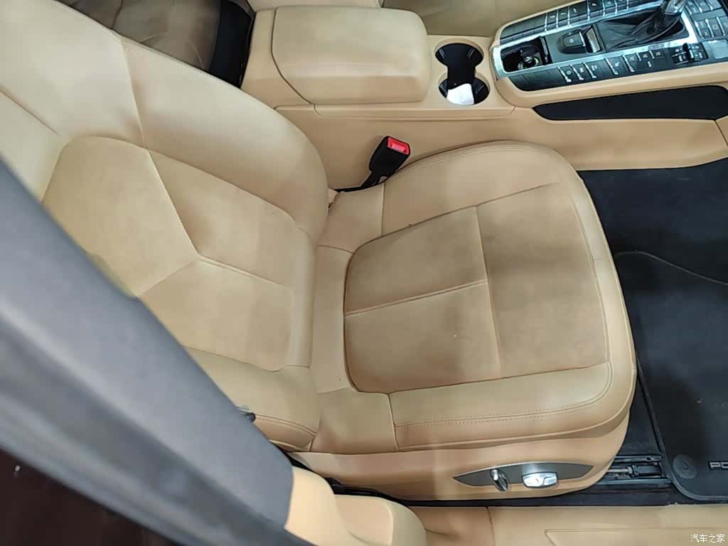 Porsche Macan, 2017 25