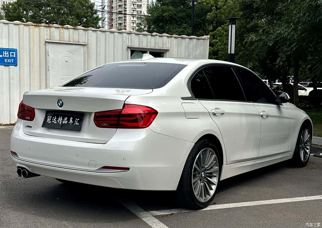 BMW 3 Series, 2019 10