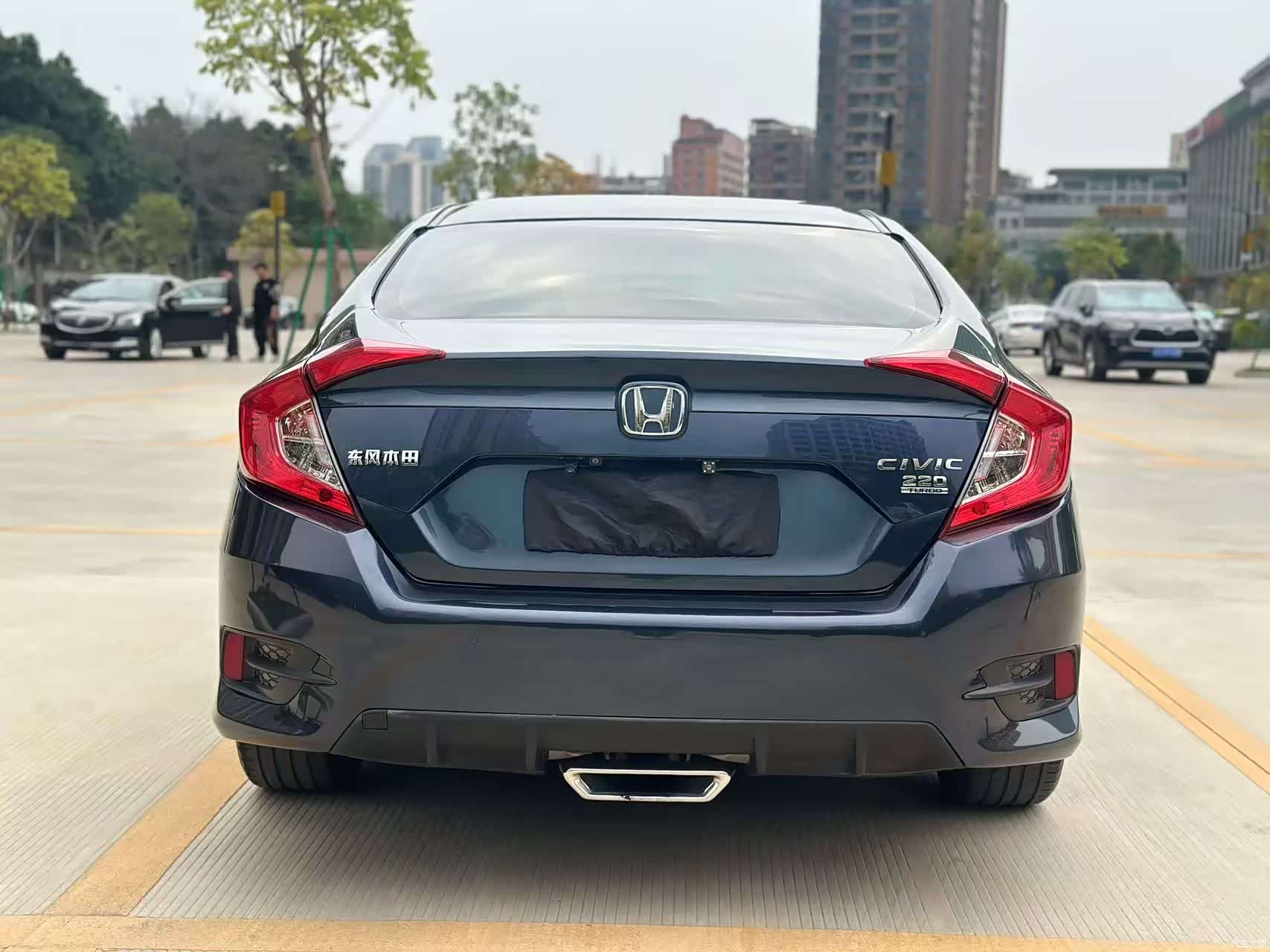 Honda Civic, 2019 8