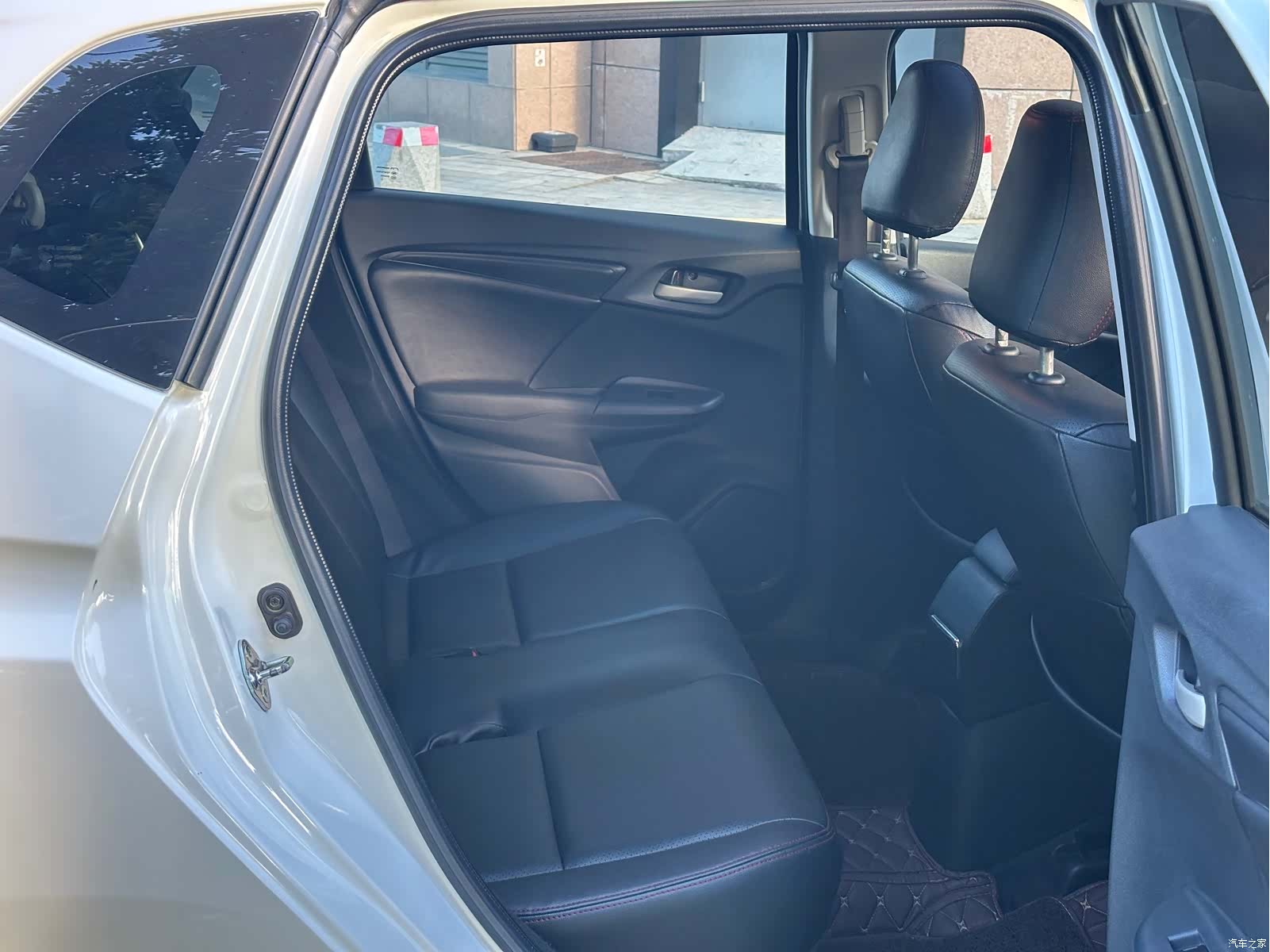 Honda Fit, 2017 6