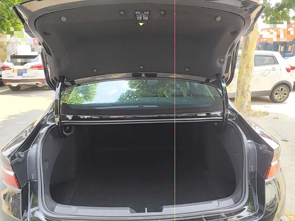 Geely Preface, 2022 19
