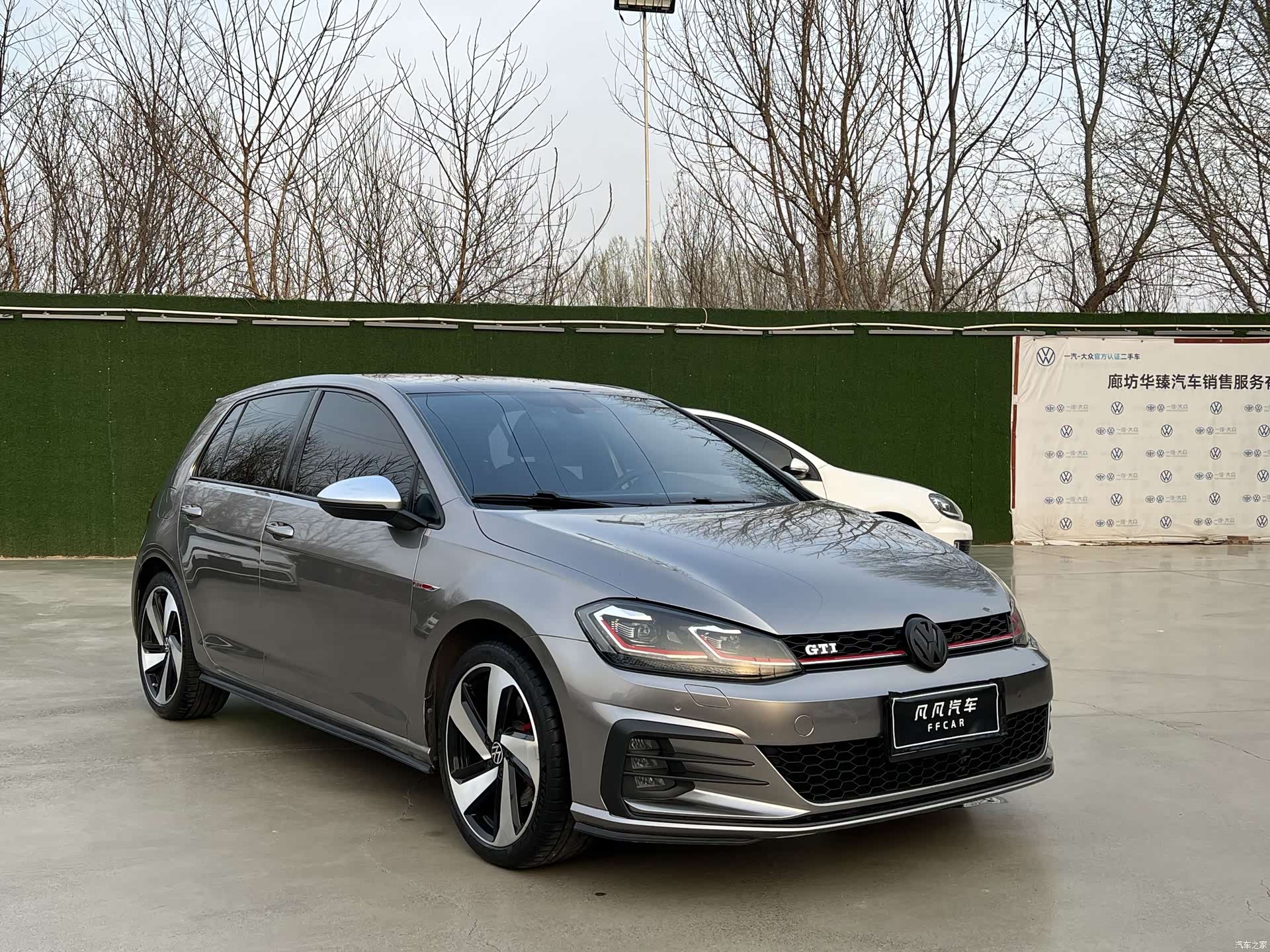 Volkswagen Golf, 2019 3
