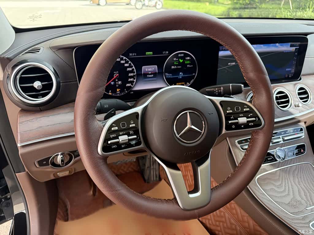 Mercedes-Benz E-Class, 2020 9