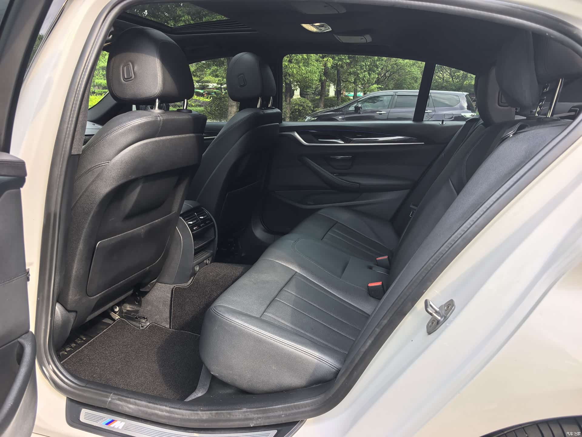 BMW 5 Series, 2018 6