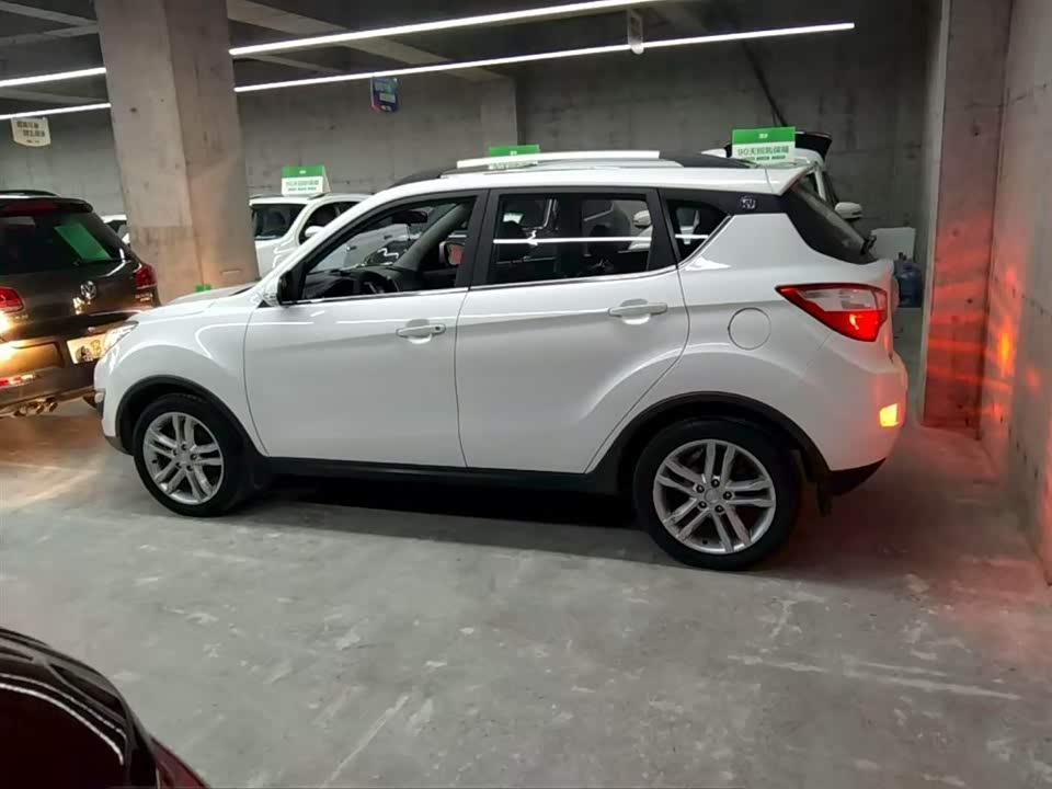 Changan CS35