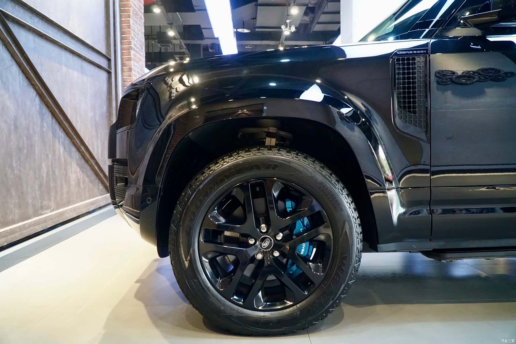 Land Rover Defender, 2022 8