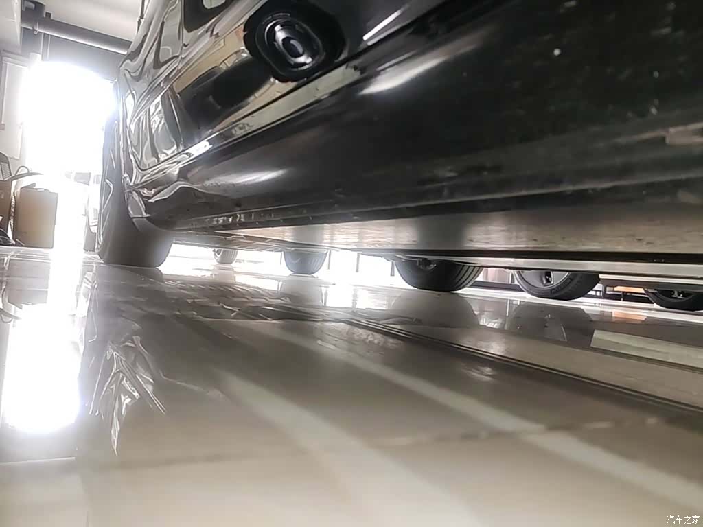 Tesla Model 3, 2023 21
