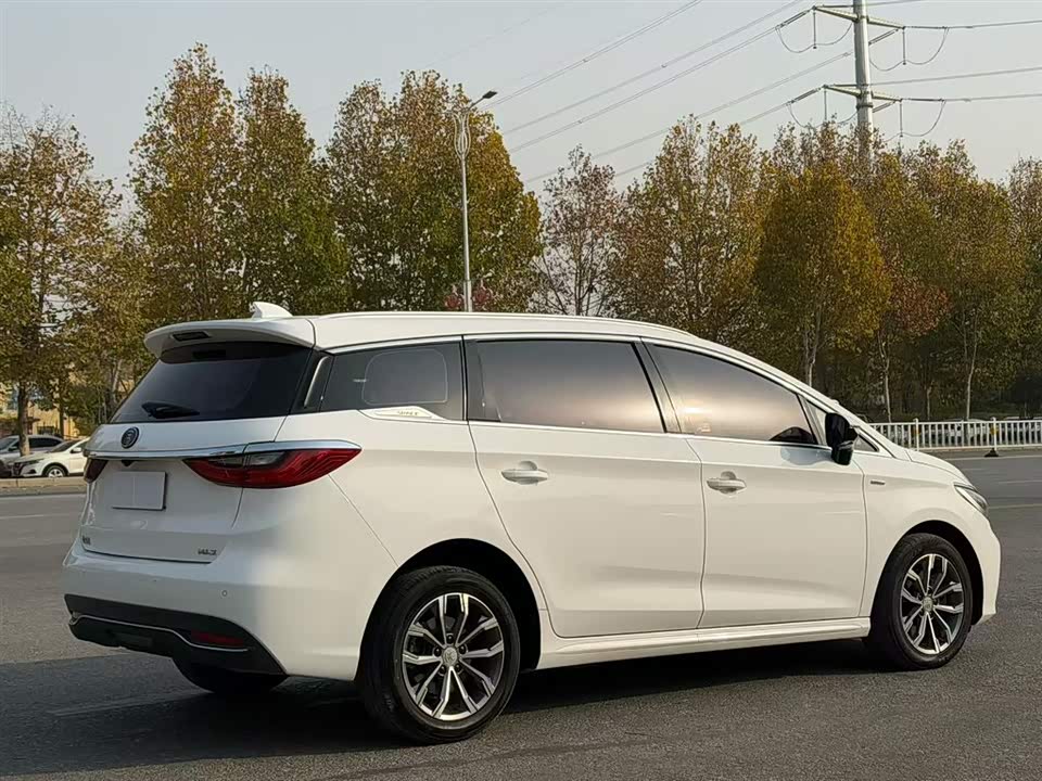 BYD Song MAX