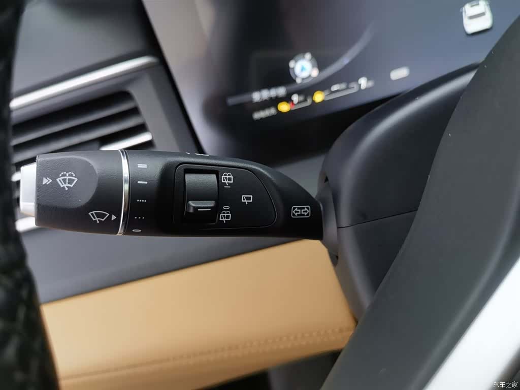 Li Auto ONE, 2023 21