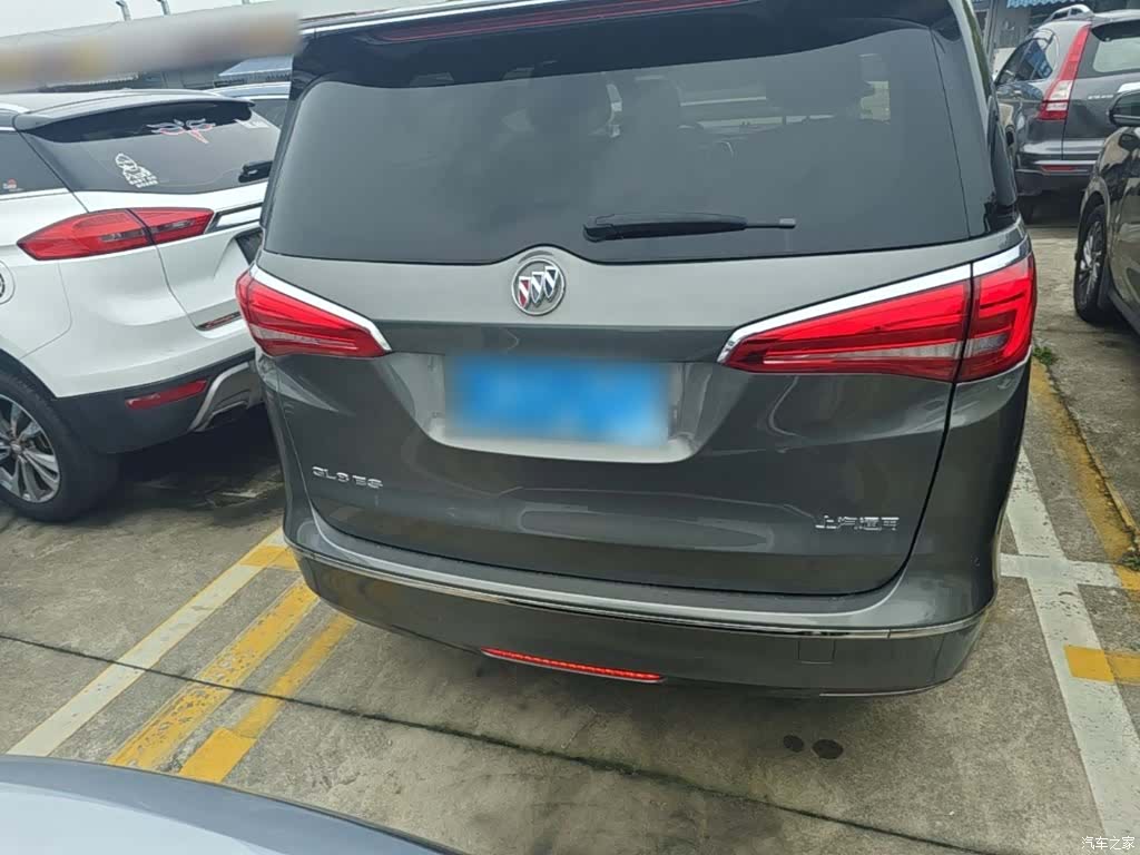 Buick GL8, 2019 4