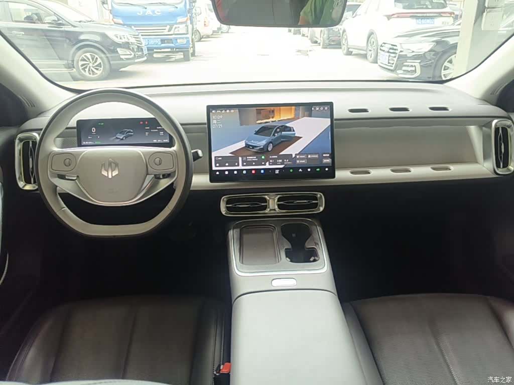 Leapmotor B01, 2025 10