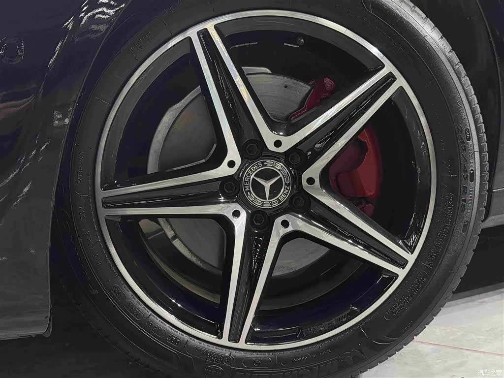 Mercedes-Benz E-Class, 2019 21