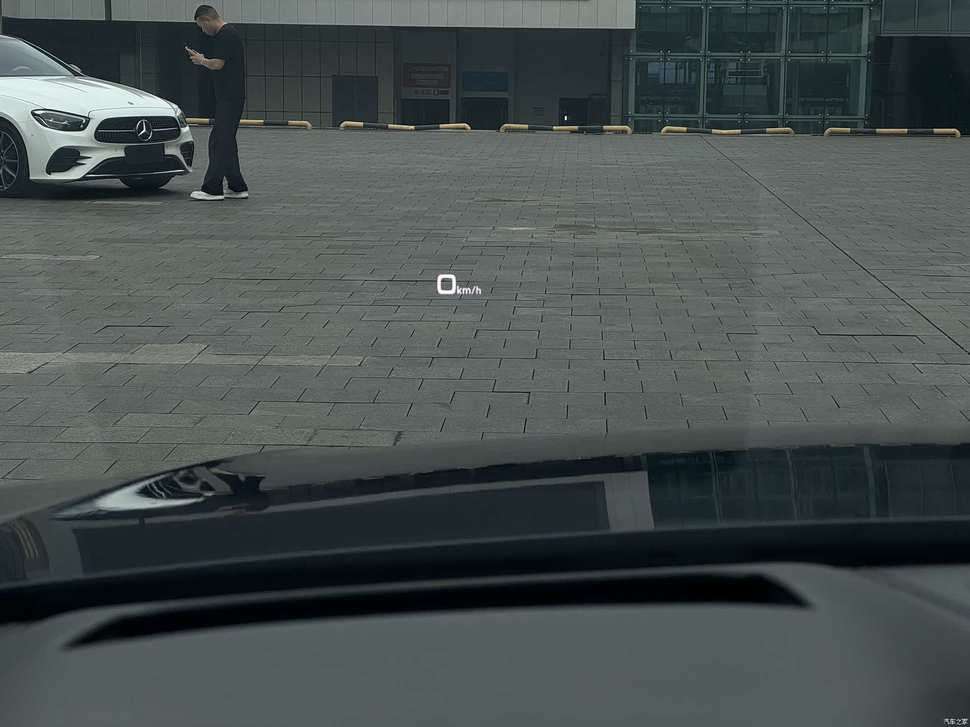 Audi Q8, 2019 17