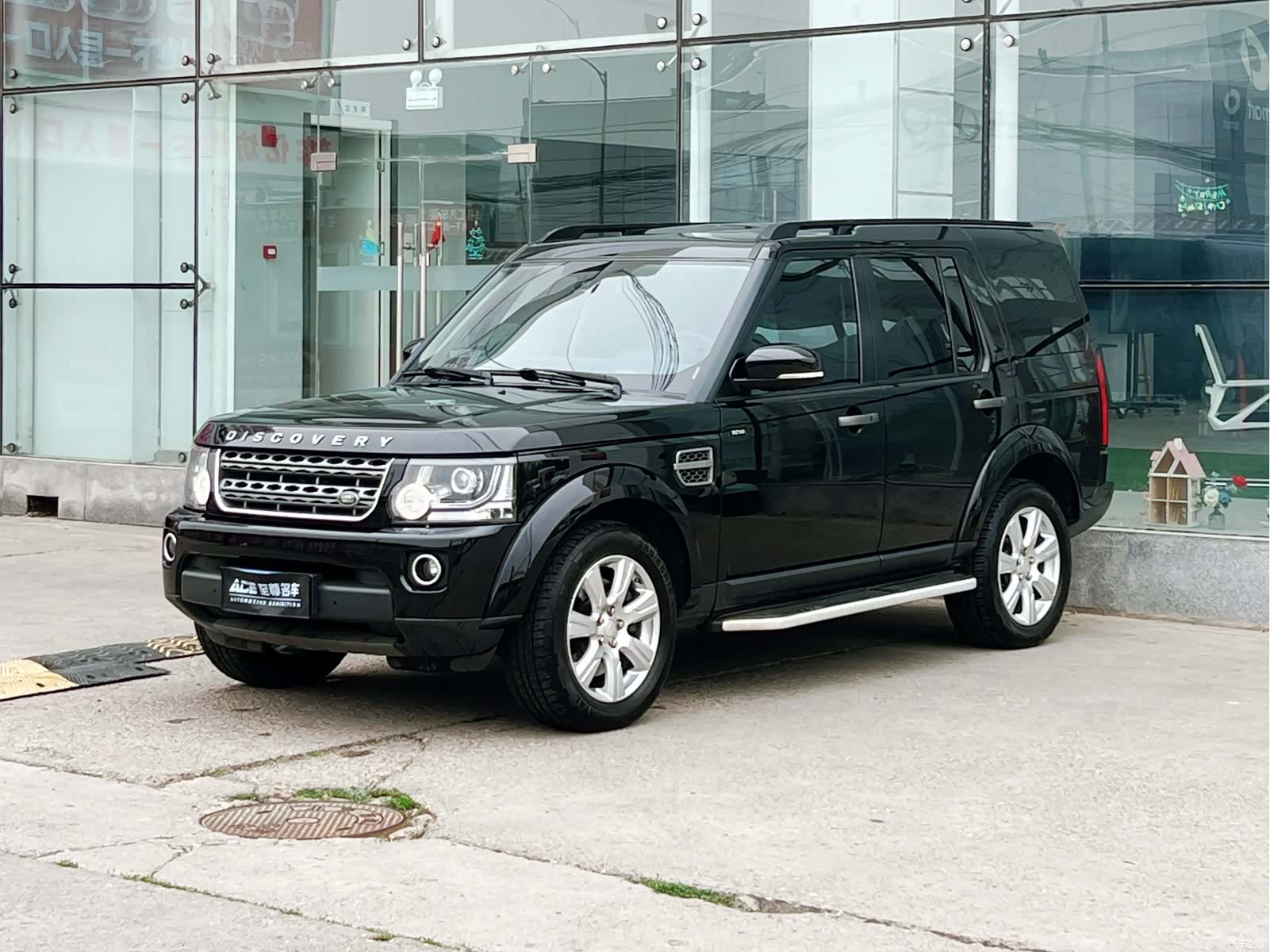 Land Rover Discovery, 2014 1