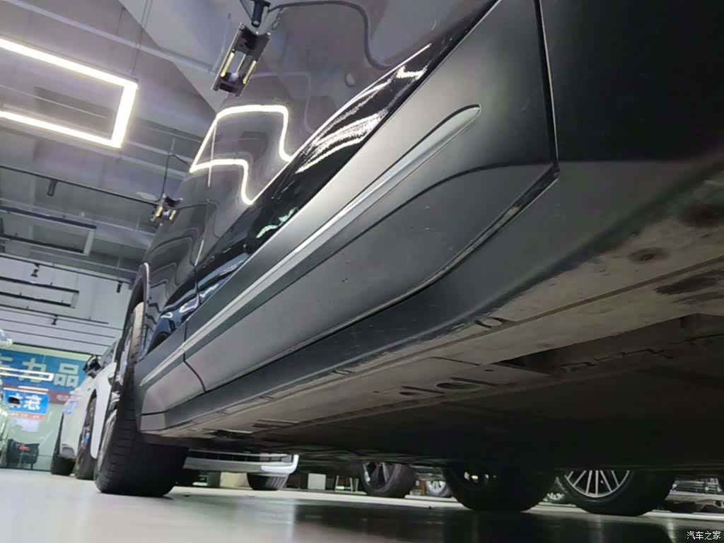 NIO ES6, 2025 21