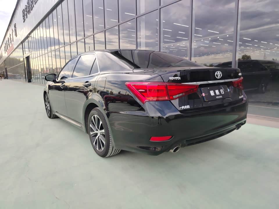 Toyota crown Toyota crown