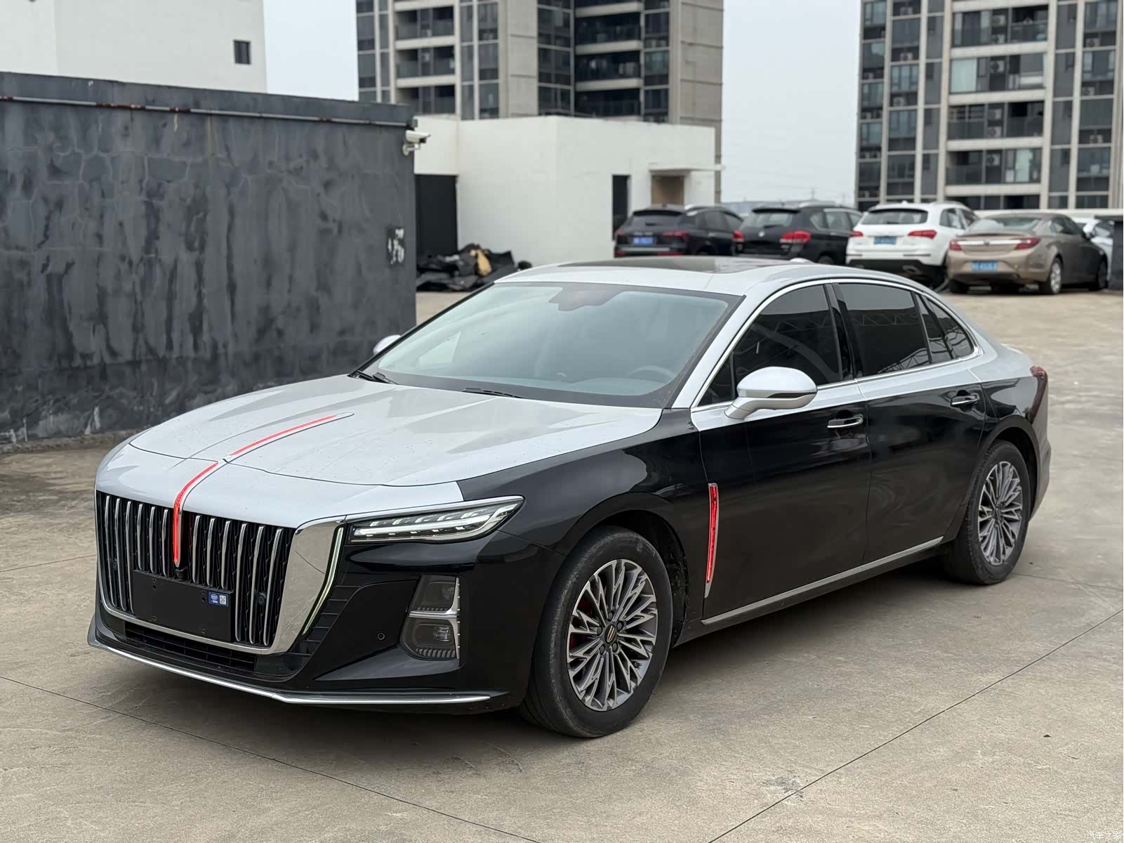 Hongqi H5