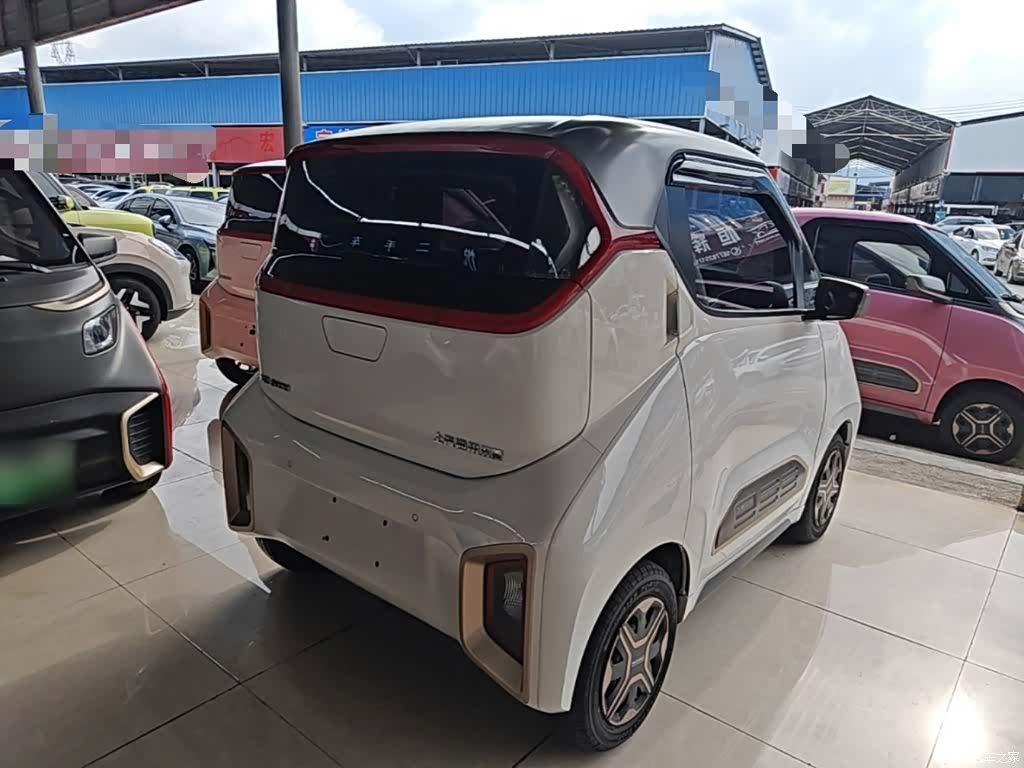 Wuling E200, 2020 7