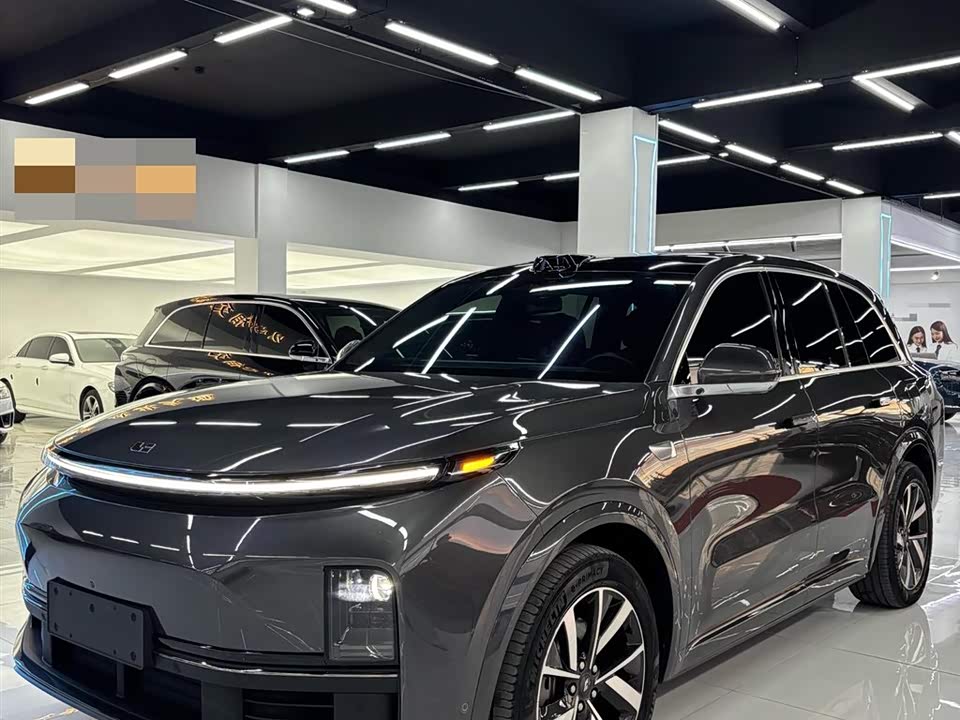 Li Auto Ideal L8