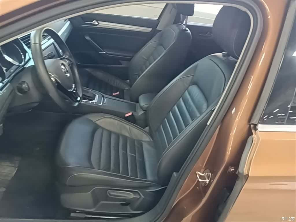 Volkswagen Lamando, 2017 15