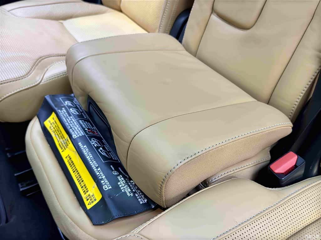 Volvo XC90, 2017 13