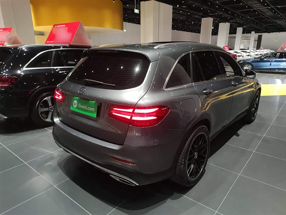 Mercedes-Benz GLC Mercedes-Benz GLC