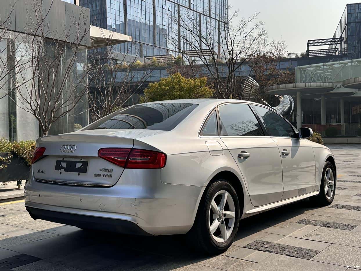 Audi A4L, 2013 4