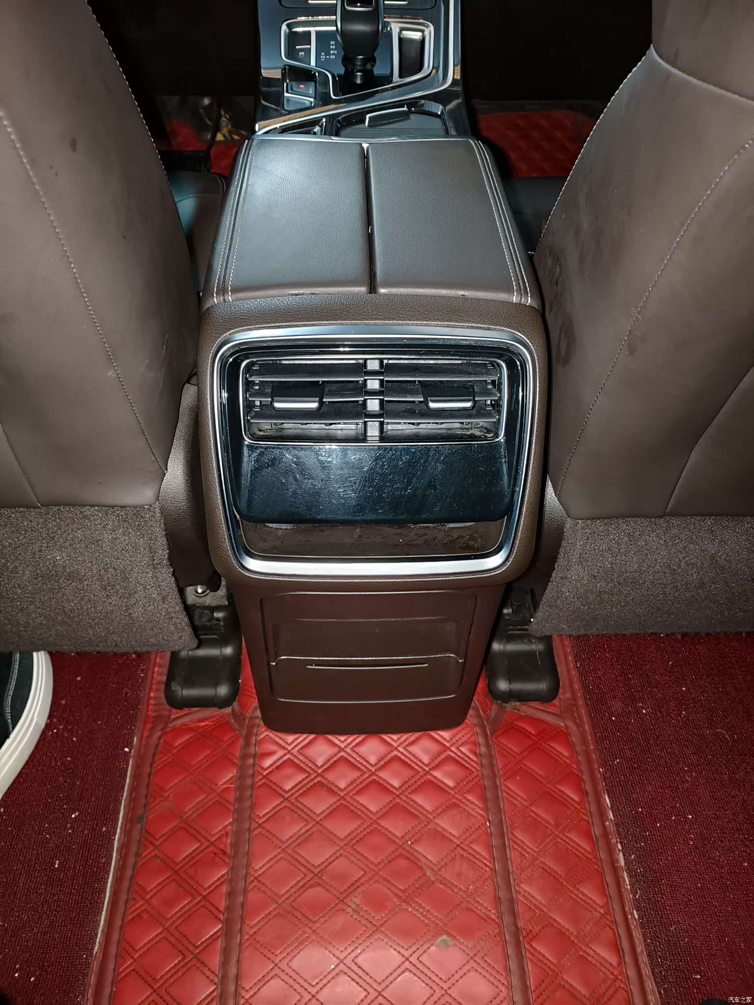 Geely Jiaji, 2020 15