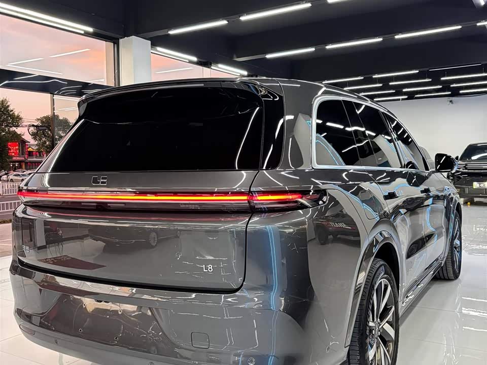 Li Auto Ideal L8