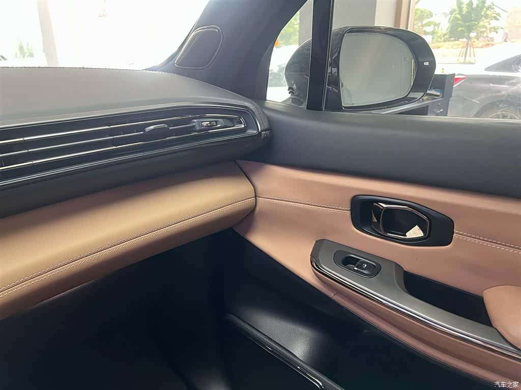 NIO ES8, 2020 8