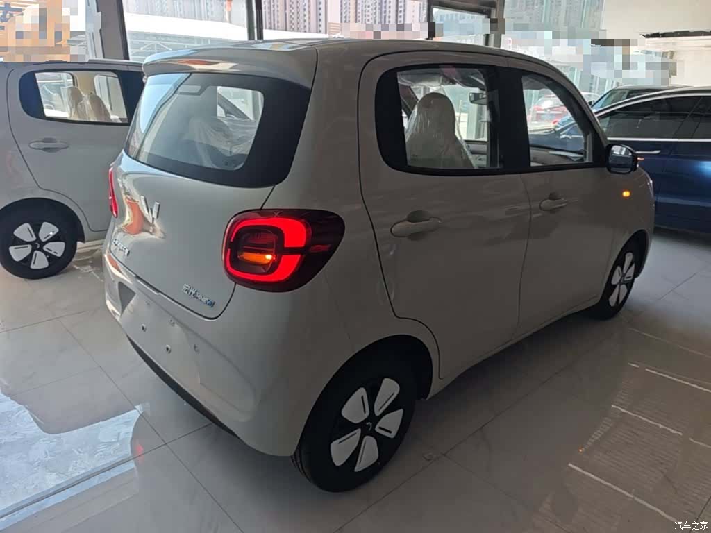 Wuling MINIEV, 2026 7