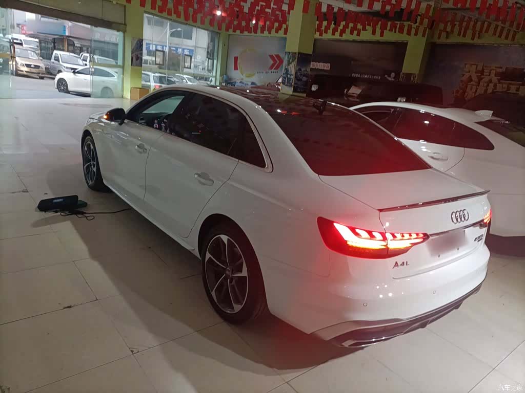 Audi A4L, 2020 23