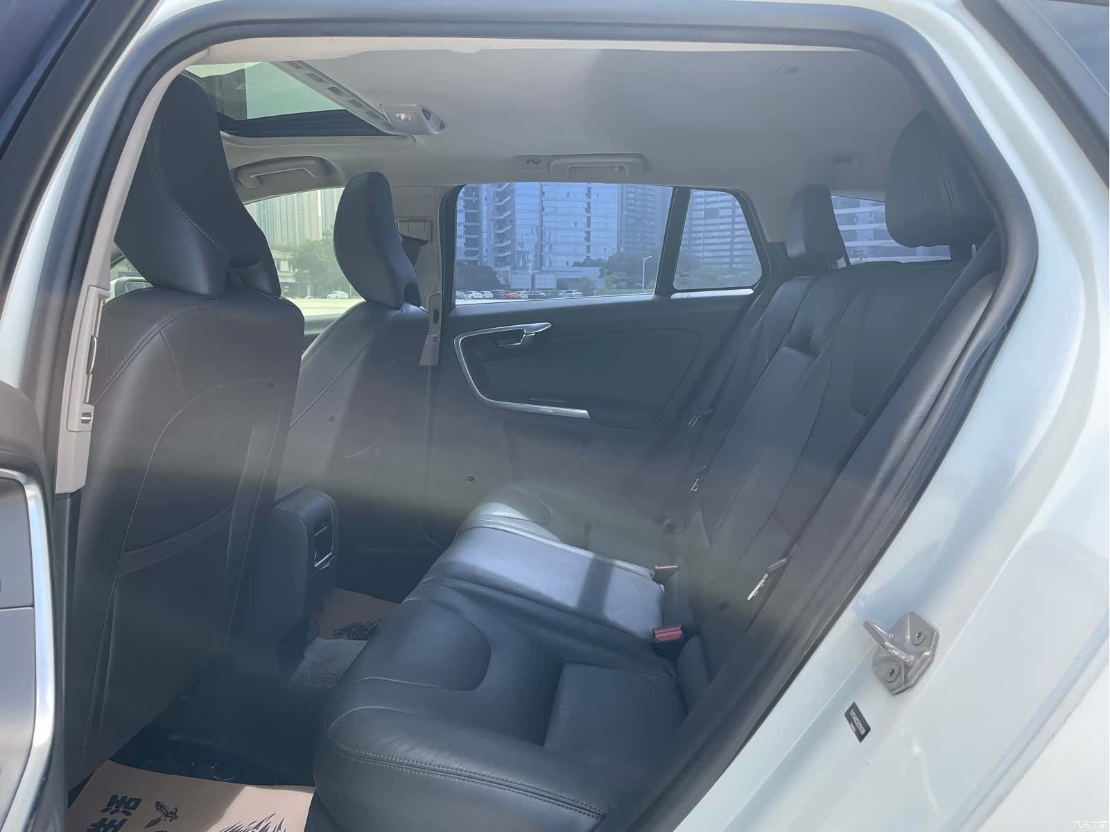 Volvo V60, 2016 7