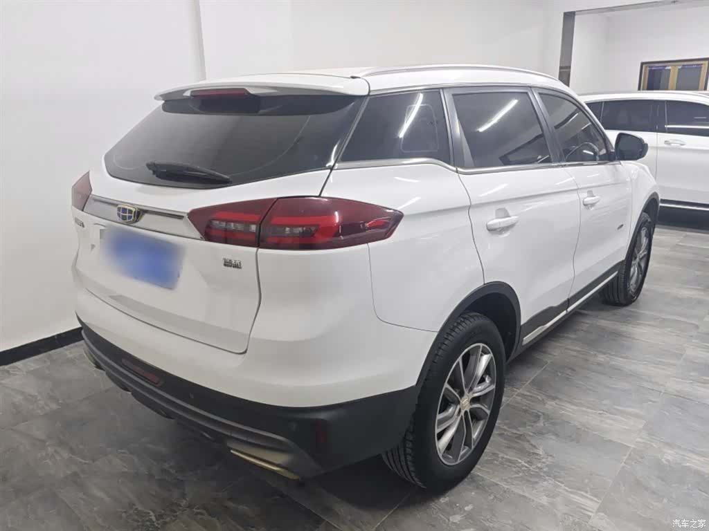 Geely Boyue, 2019 все фото
