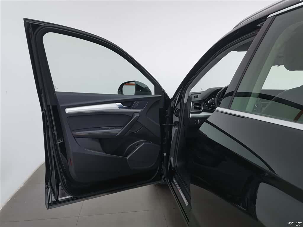 Audi Q5L, 2018 8