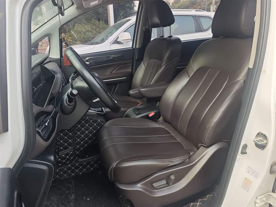 Trumpchi Trumpchi M6