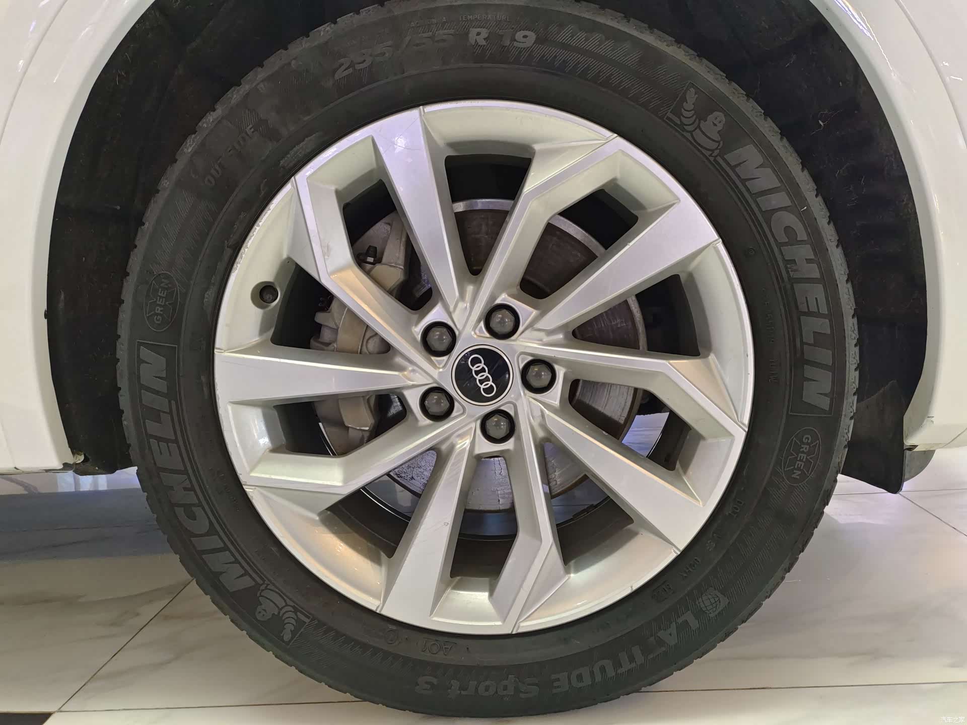Audi Q5L, 2022 22