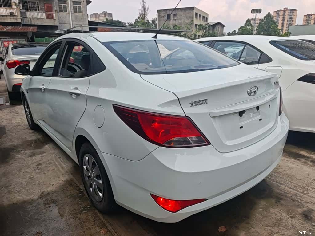 Hyundai GLS, 2015 все фото