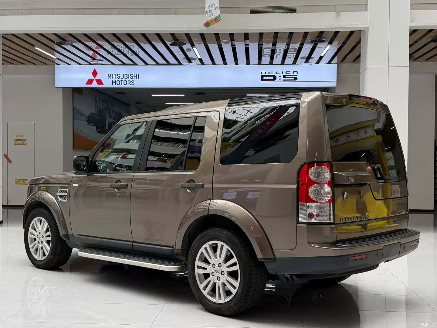 Land Rover Discovery, 2012 4