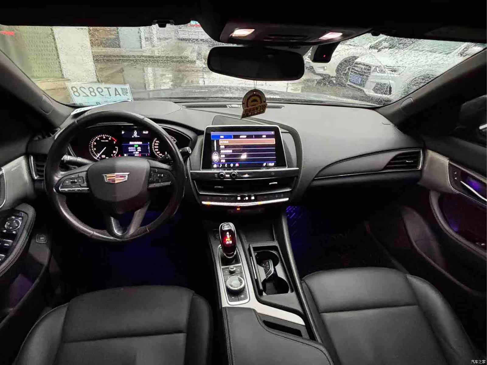 Cadillac CT5, 2021 4