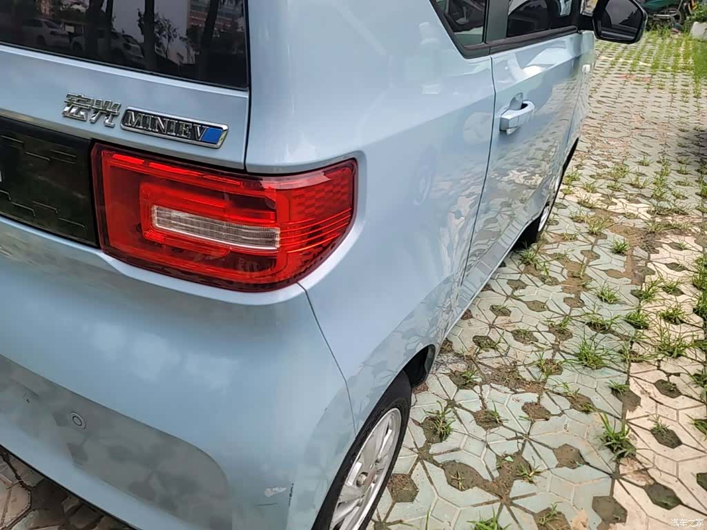 Wuling MINIEV, 2021 8