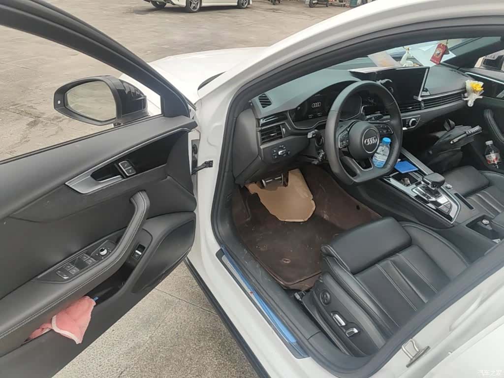 Audi A4L, 2023 16