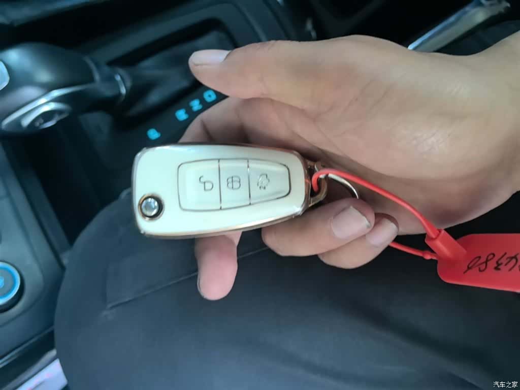 Ford Focus, 2018 9