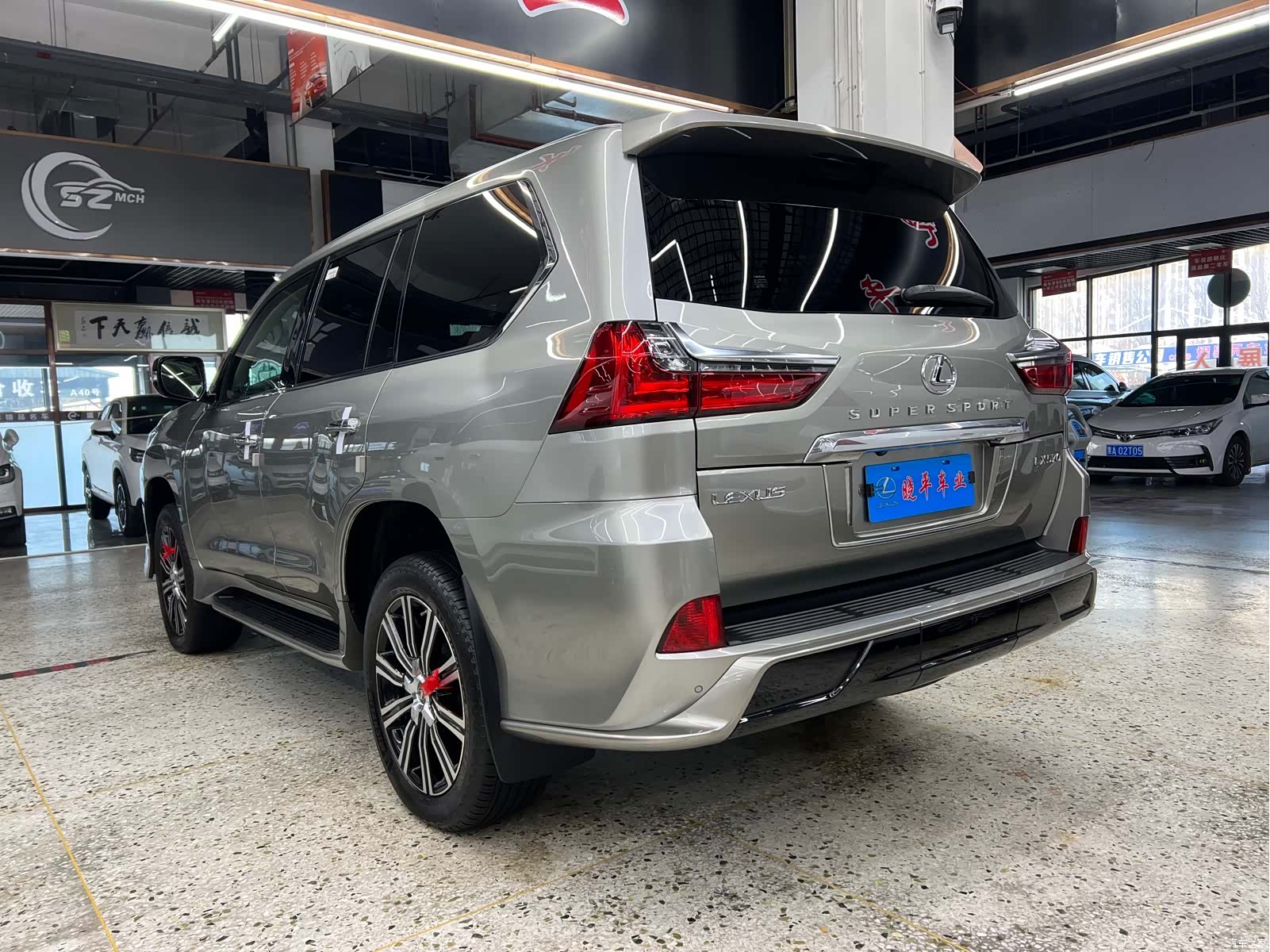 Lexus LX, 2019 3